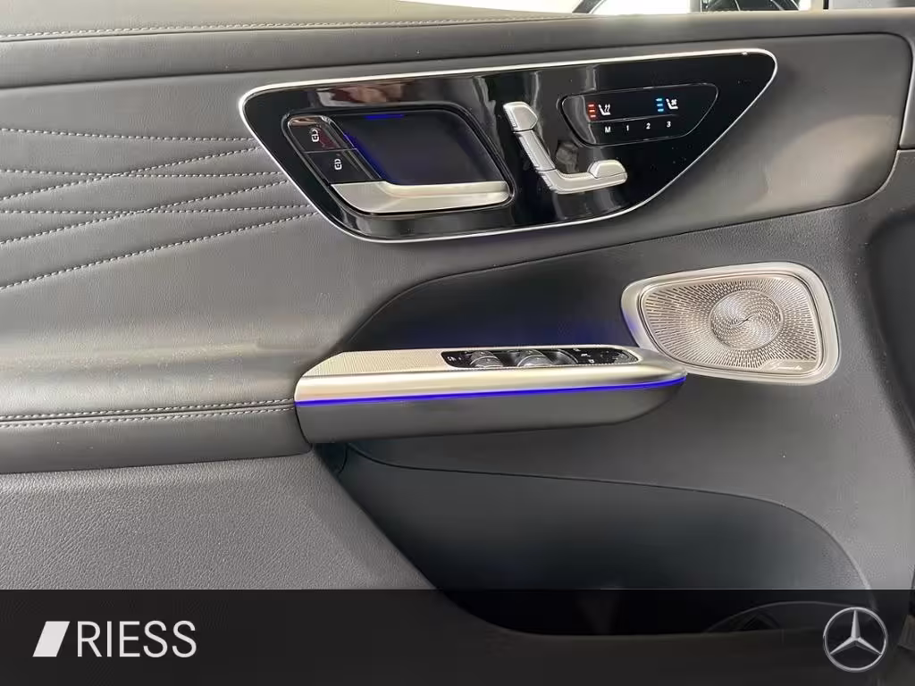 Mercedes-Benz GLC 300 4M AMG+PANO+HUD+DISTR+AIRM+AHK+DIGI LI+ GLC 300 - Bild 4