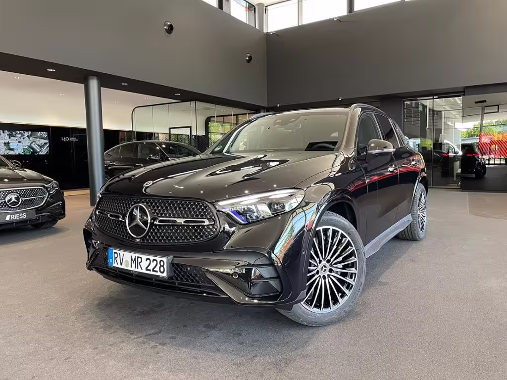 Mercedes-Benz GLC 200 4M AMG+PANO+AHK+DISTR+KEYL+DIGI L+MEMORY GLC 200 - Bild 2