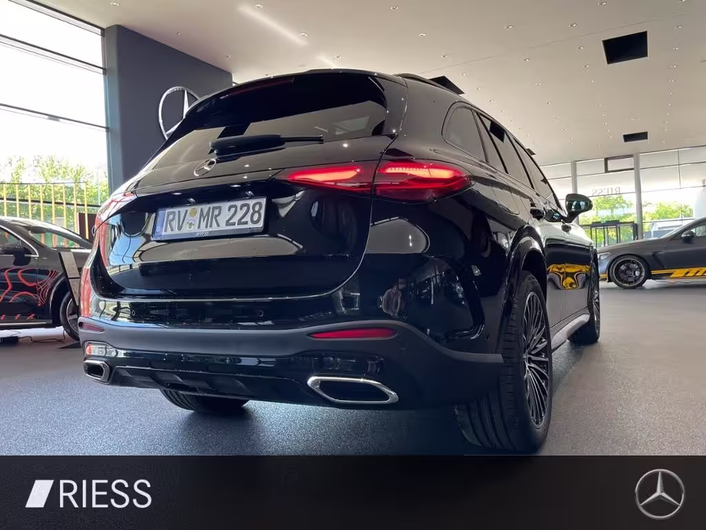 Mercedes-Benz GLC 200 4M AMG+PANO+AHK+DISTR+KEYL+DIGI L+MEMORY GLC 200 - Bild 8