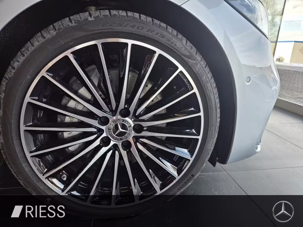 Mercedes-Benz C 220 d 4M AMG+AHK+GUARD-360°+DIGITAL-LIGHT+19+ C 220 - Bild 9