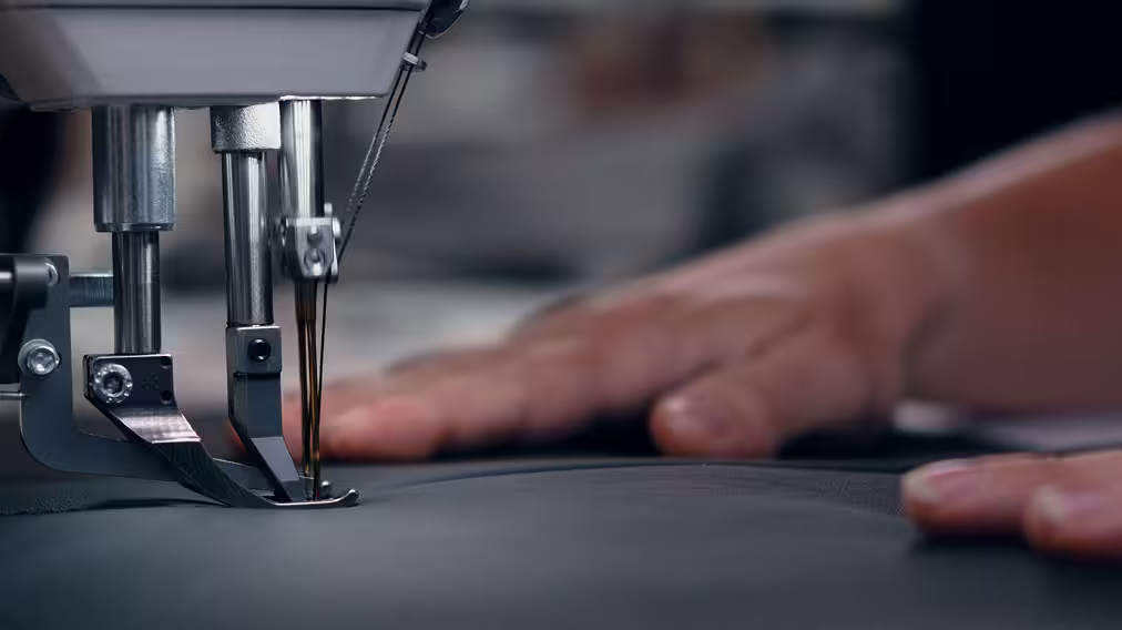 Mercedes Benz Manufaktur 2