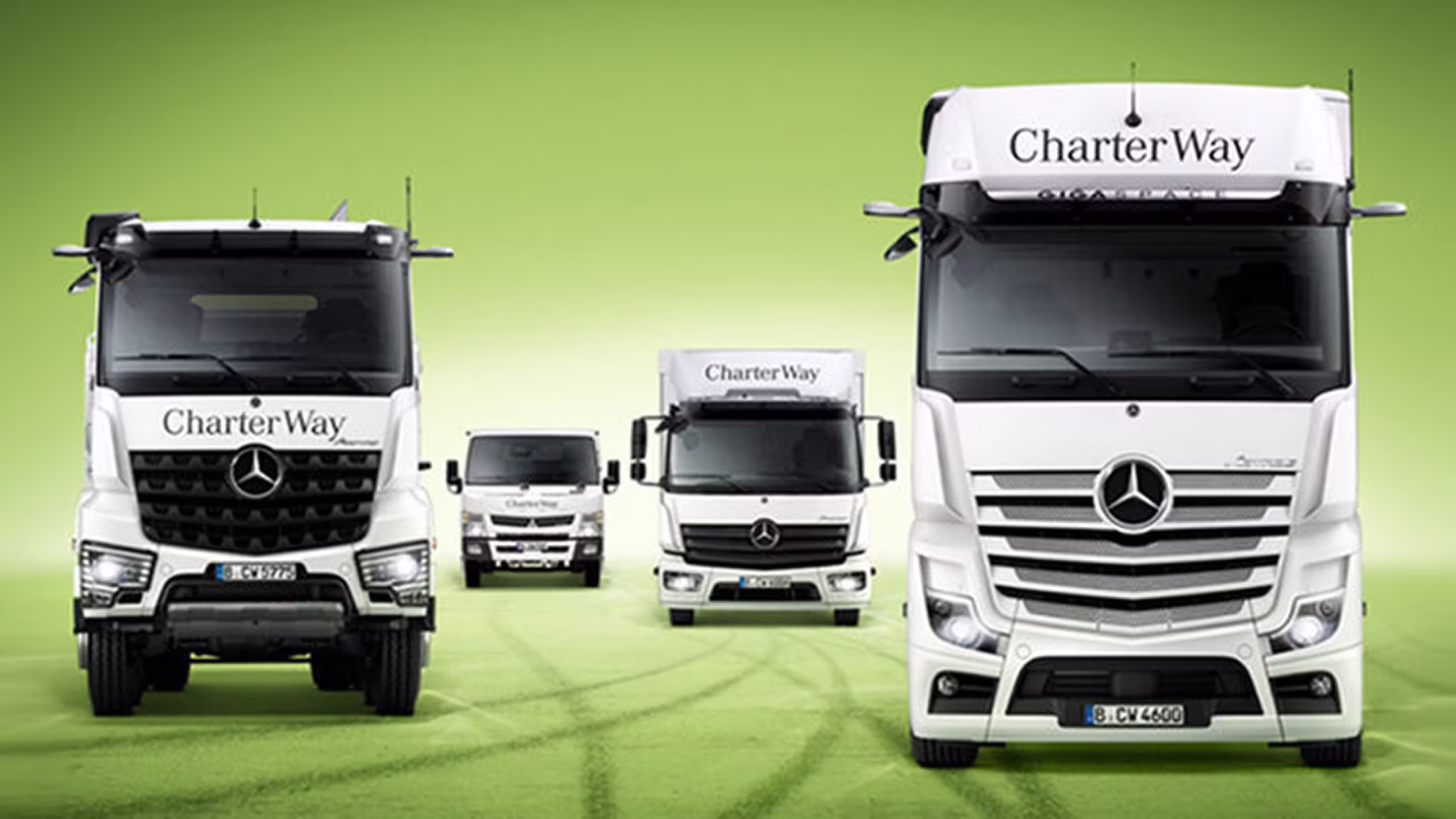 Mercedes-Benz Trucks CharterWay diverse Fahrzeuge